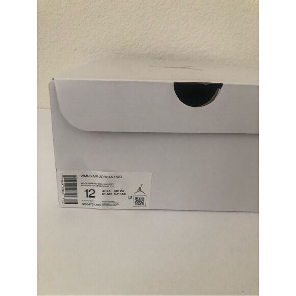 Air Jordan 1 MID Womens Black/Gym Red- College Grey Size 12 - Picture 2 of 9